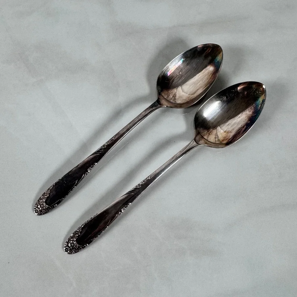 Set‎ of 2 Oneida Simeon L & George H Rogers Silver Plated Tablespoons